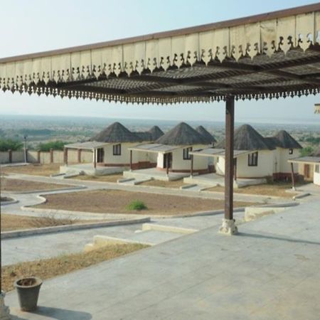 Toran Resort Bhuj Bagian luar foto